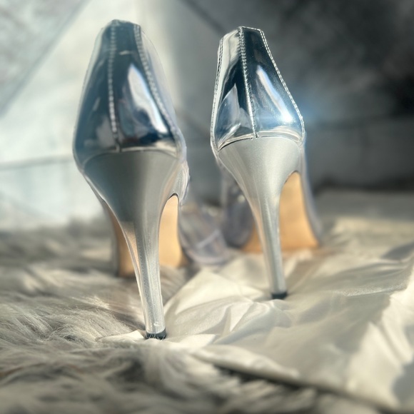 GOOD AMERICAN CINDER-F*CKING-RELLA JEWELED CLEAR PUMP NWOB - Picture 14 of 17